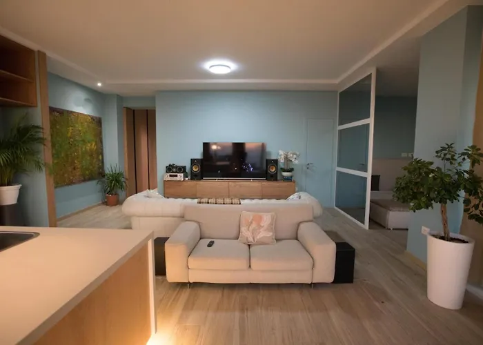 Lejlighed Luarasi Blue Kanine